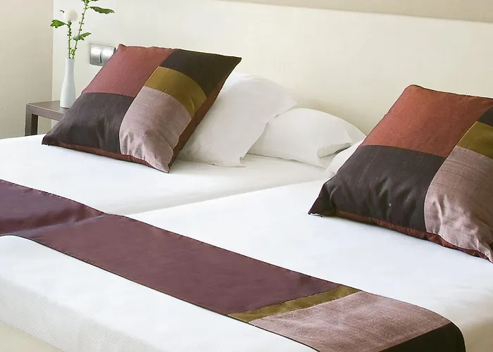 Conqueridor Szálloda 4*