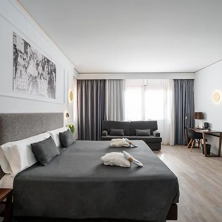 Hotell Conqueridor 4*